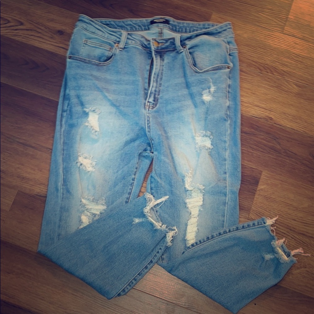 Distressed American Bazi Jeans